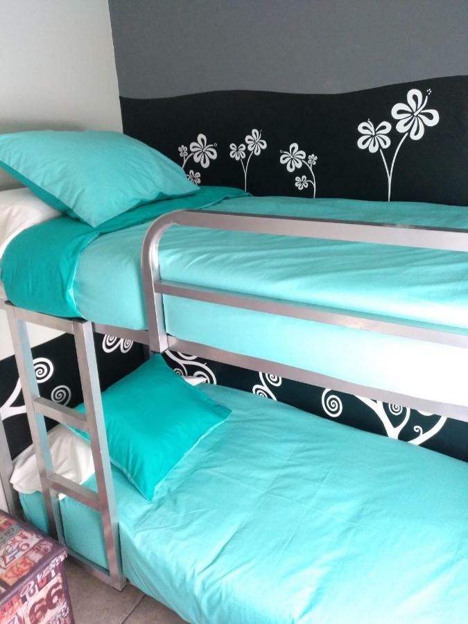 Piso La Torre Apartman Zaragoza Kültér fotó