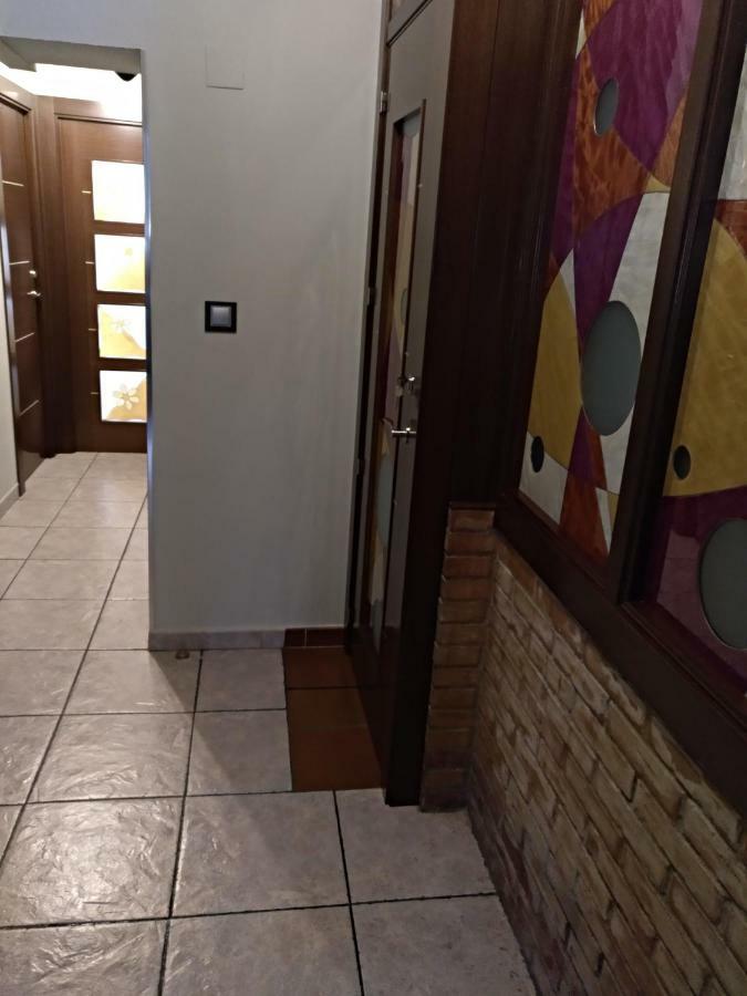 Piso La Torre Apartman Zaragoza Kültér fotó